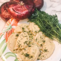 Вареники 🥟 с картошкой и луком/ вишней