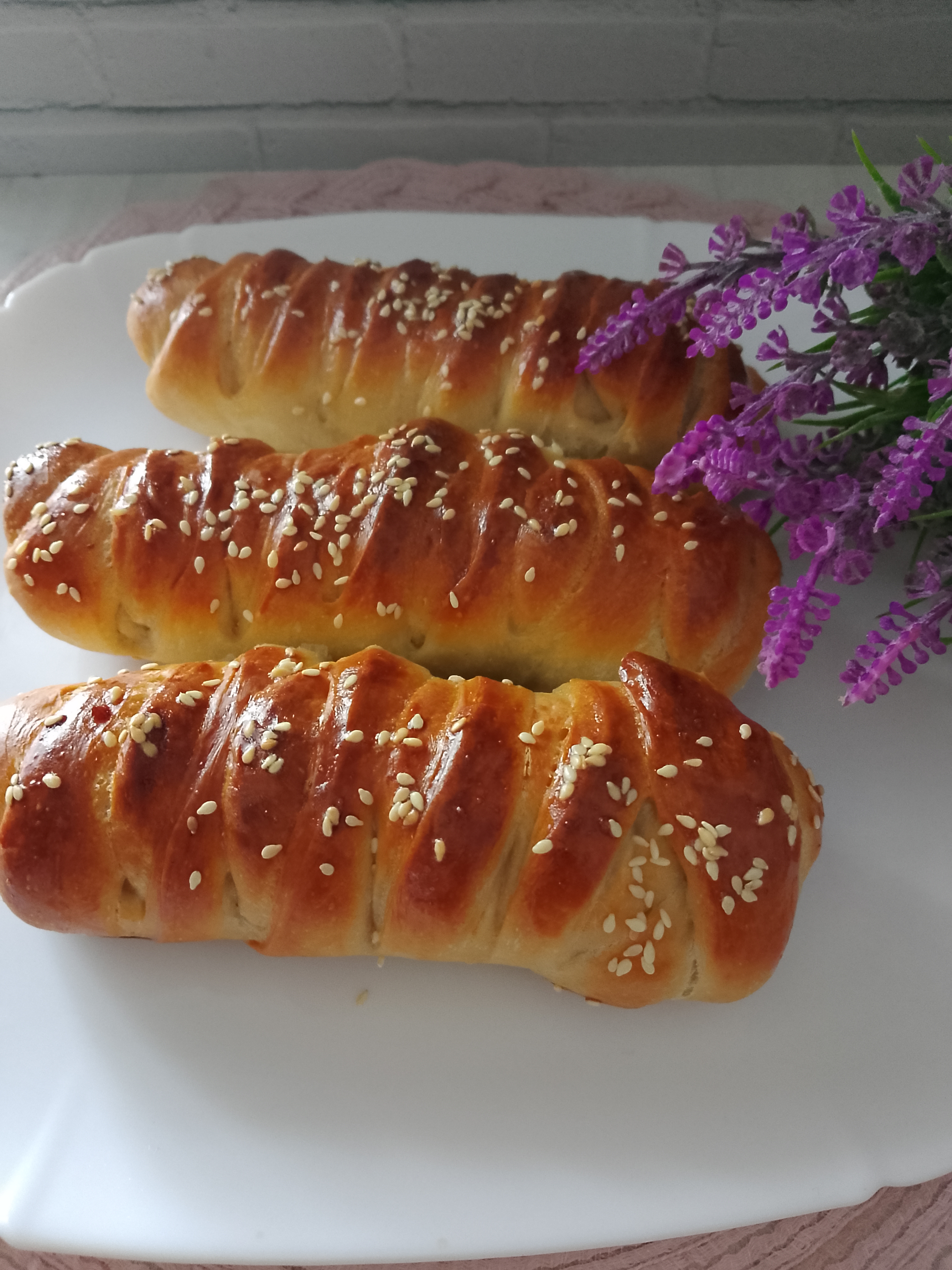 Шпикачки в тесте из хлебопечки