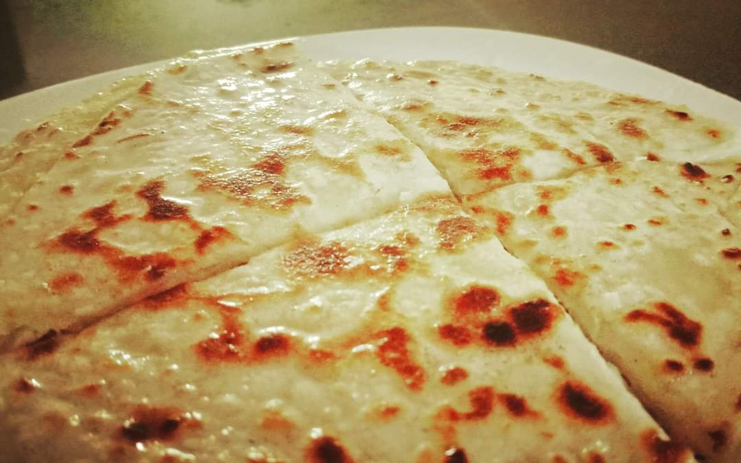 Хычины с яйцом и рисом