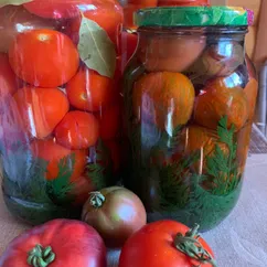 Помидоры на зиму с листьями моркови 🥕🍅