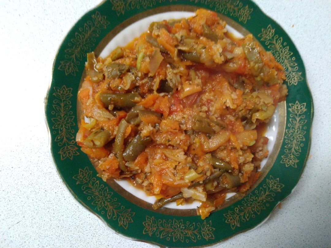 Овощная тушеная закуска