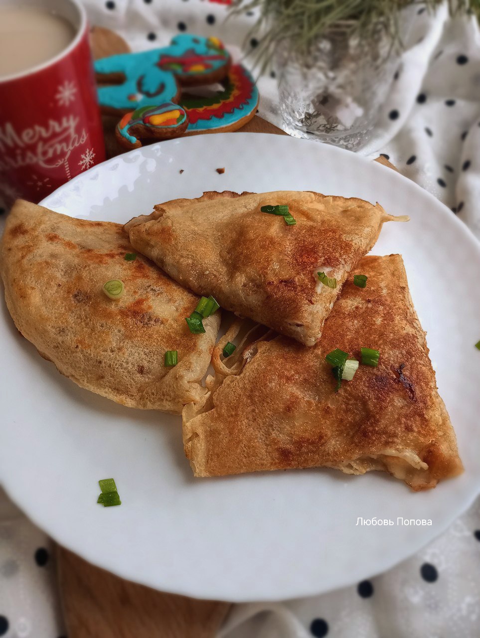 Блинчики с ветчиной, сыром и яйцами