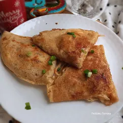 Блинчики с ветчиной, сыром и яйцами