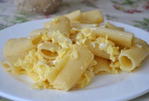 Макароны с яйцом