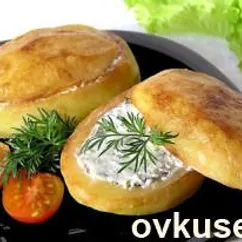 Картофельные сундучки со сметаной и грибами