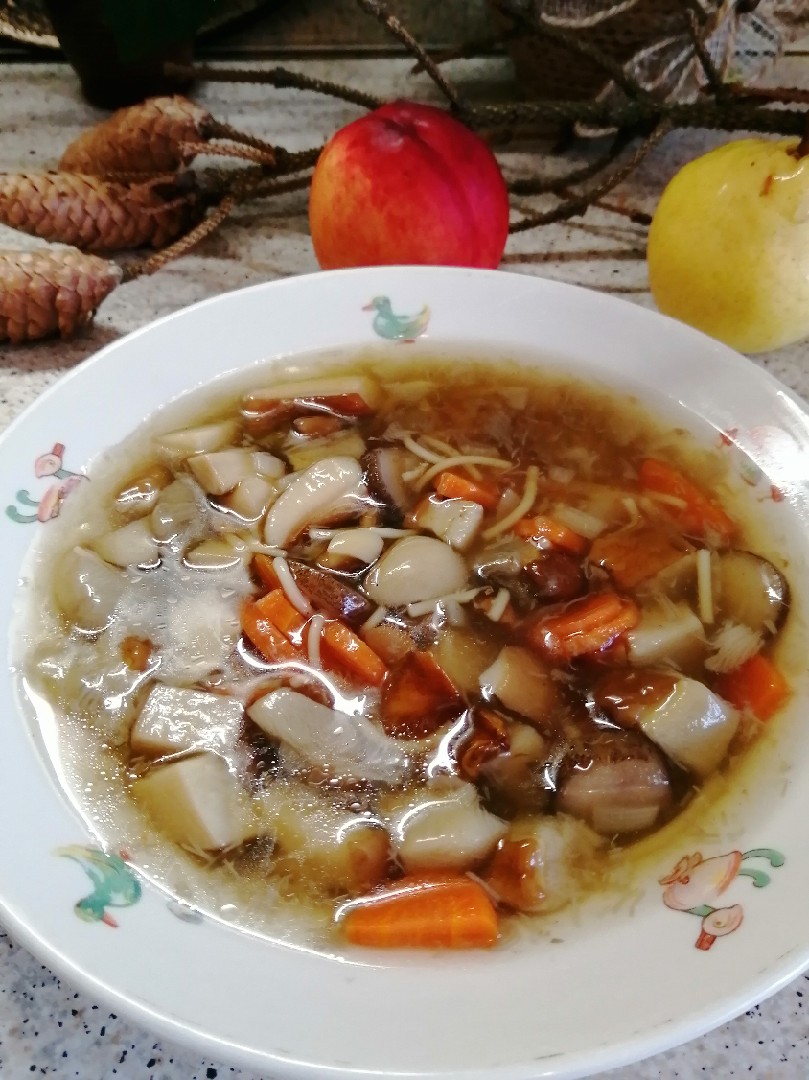Вкусный грибной крем-суп с гренками