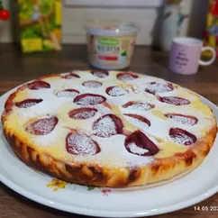 Запеканка из мягкого сыра и ряженки с клубникой 🍓