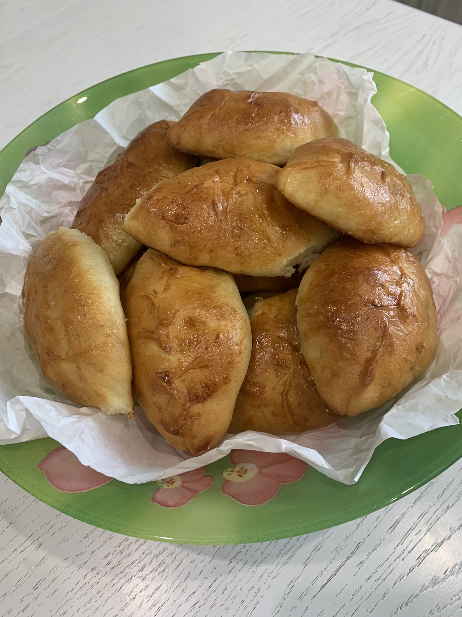 Пирожки печёные с яблоками 