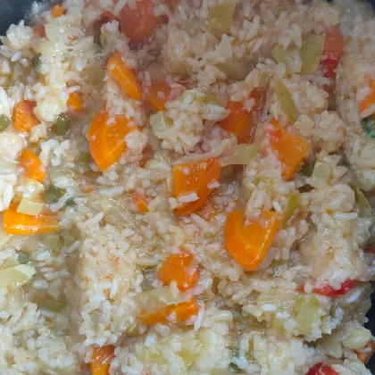 Гарнир из риса с овощами в МВ