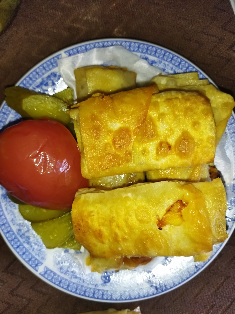 Лаваш, фаршированный мясо-гречневой начинкой