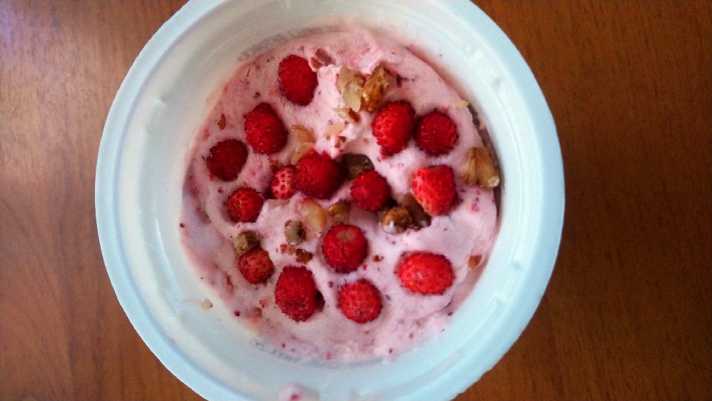 Земляничное мороженое