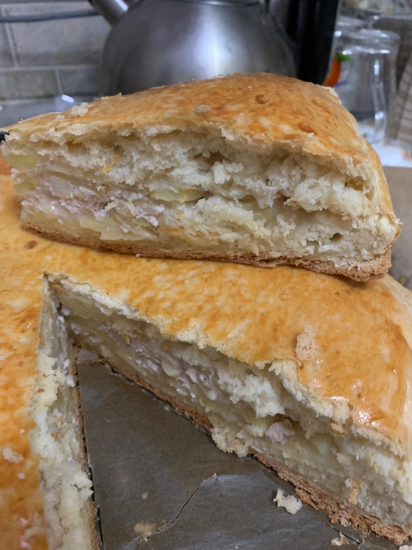 Пирог с фаршем и картошкой
