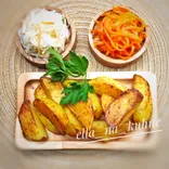 Картофель дольками на сковороде