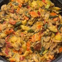 Овощное рагу с грибами