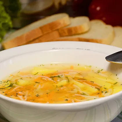 Легкий куриный суп (без зажарки). Очень вкусно и полезно!
