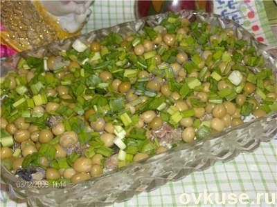 Салат со шпротами
