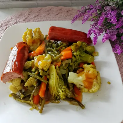 Гарнир из замороженных овощей под кисло-сладким соусом