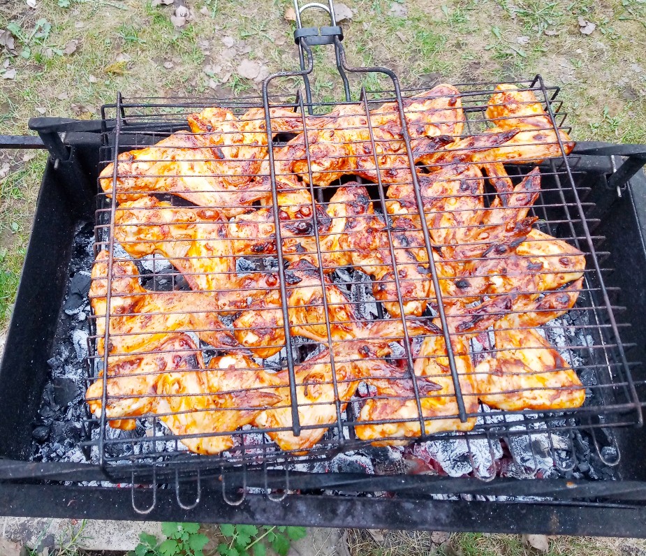 Куриные крылышки на мангале