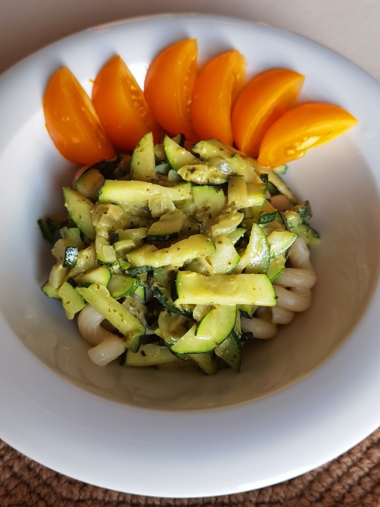 Цукини с песто