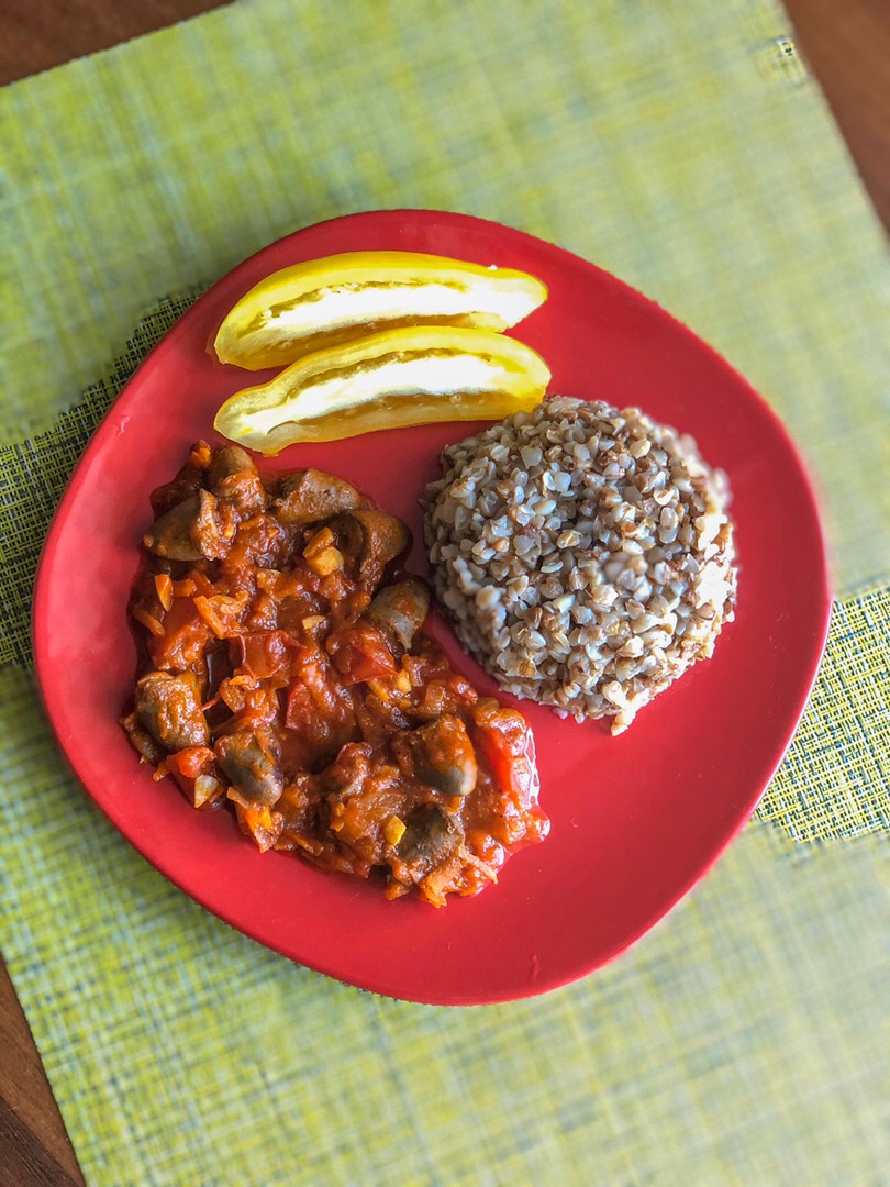 Куриные сердечки в томатном соусе 🍅