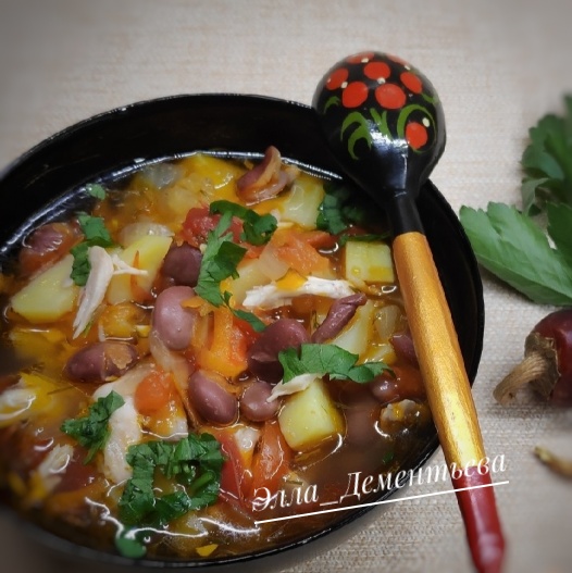 Суп с консервированной фасолью