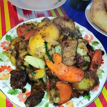 Казан-Кебаб (пирожок), или тушёные овощи на костре