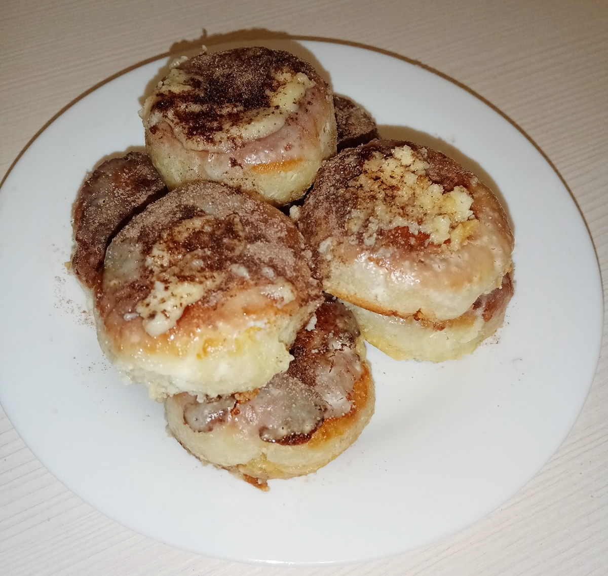 Творожные синнабоны