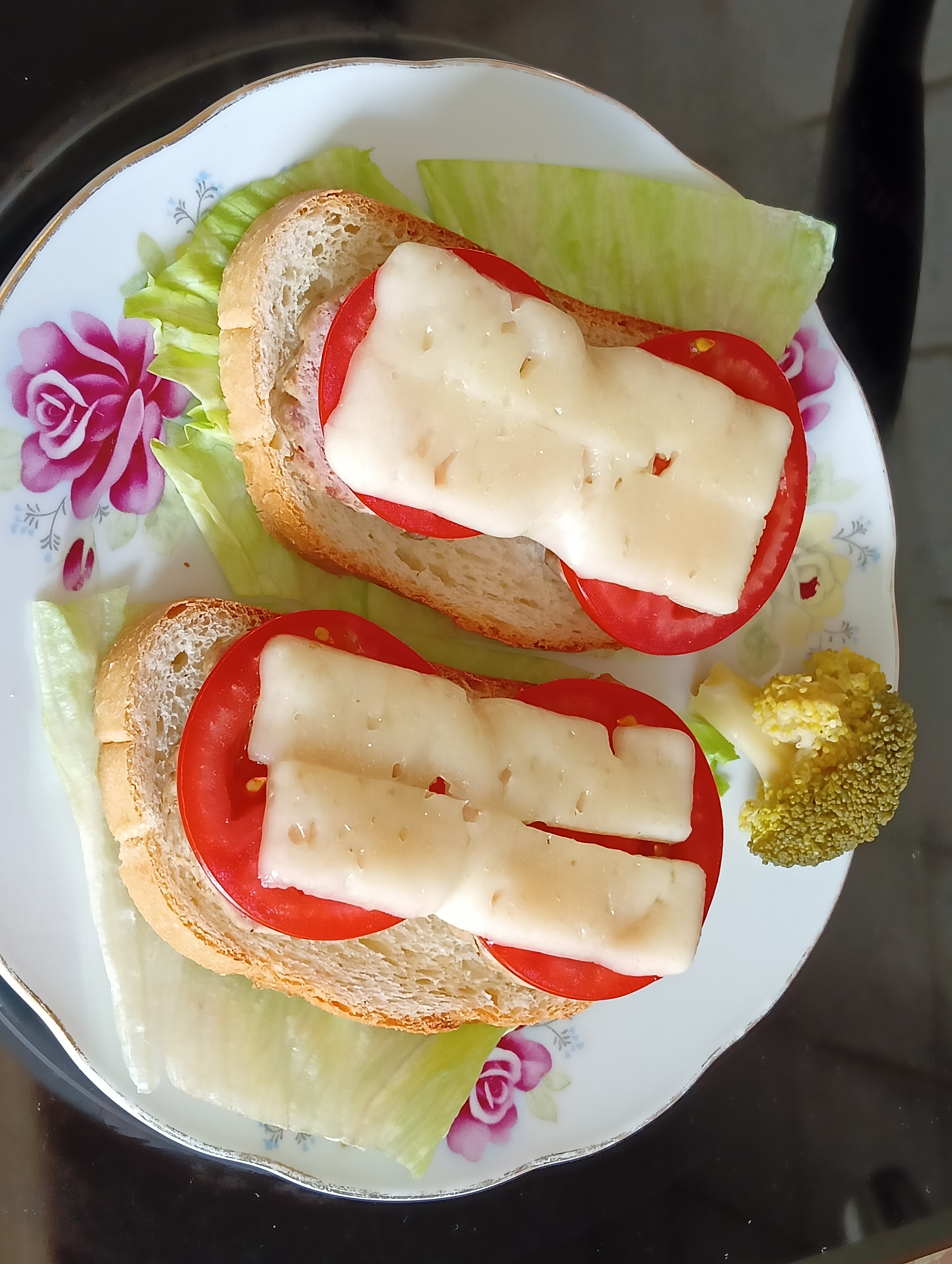 Бутерброды с котлеткой из индейки