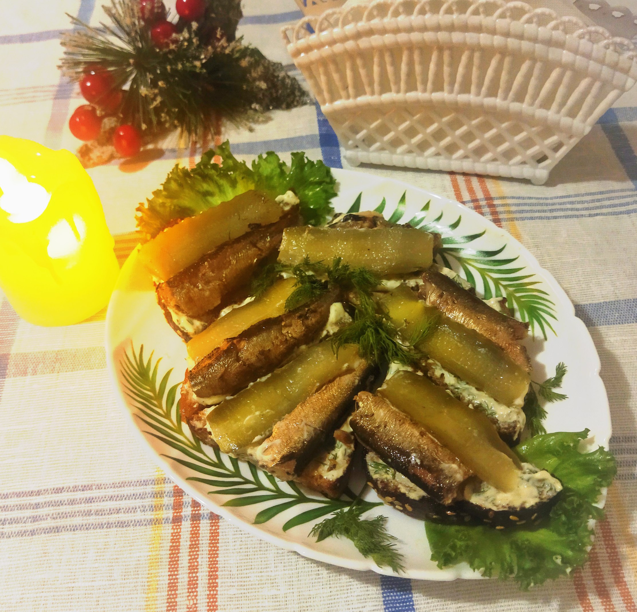 Бутерброды со шпротами