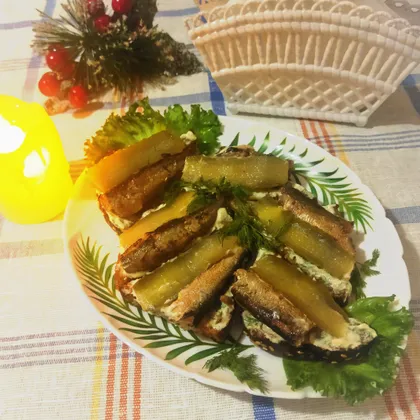Бутерброды со шпротами