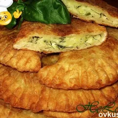 Чебуреки с картофелем и сыром