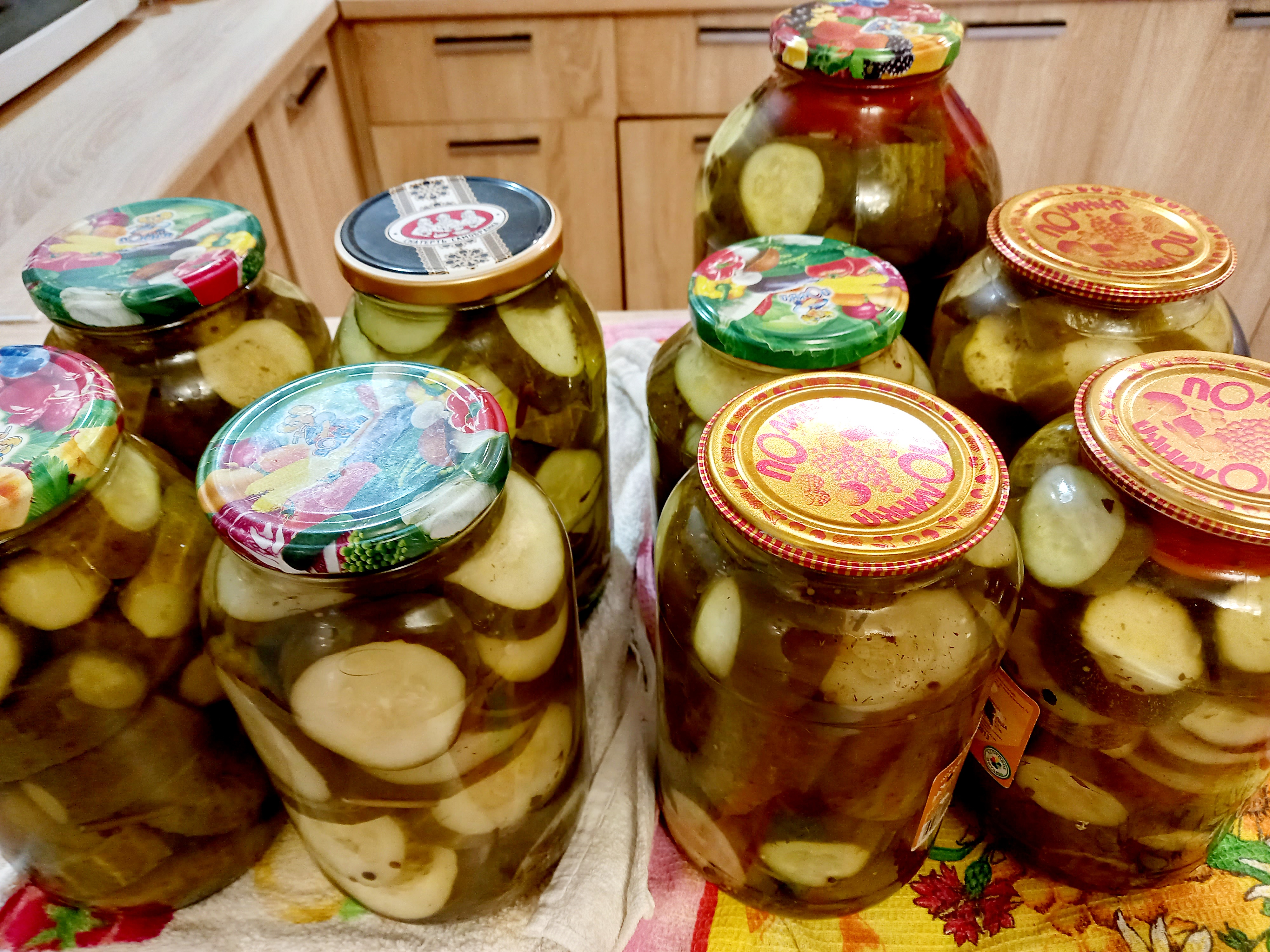 Маринование огурчиков на зиму