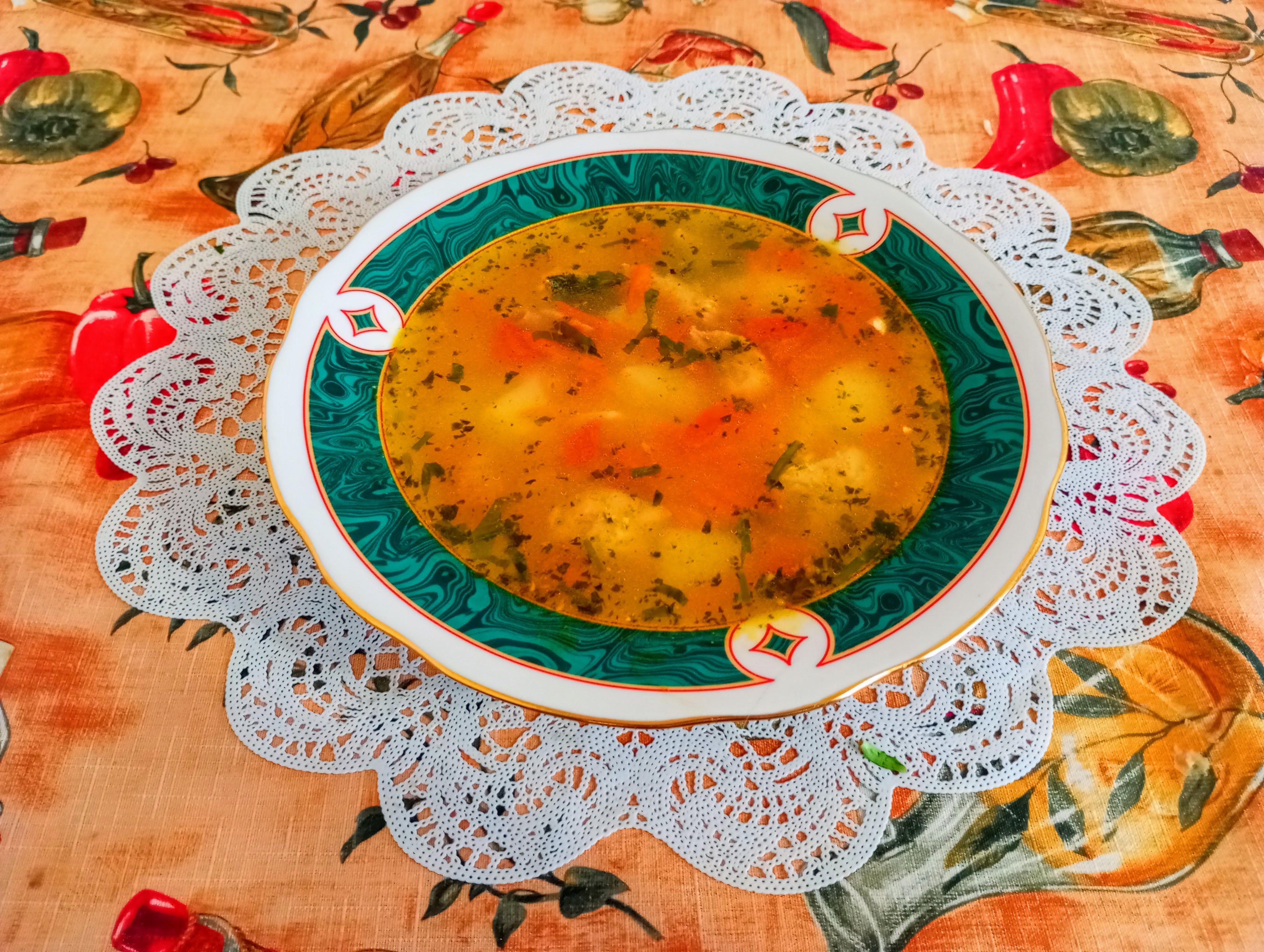 Рыбный суп с рисом и овощами