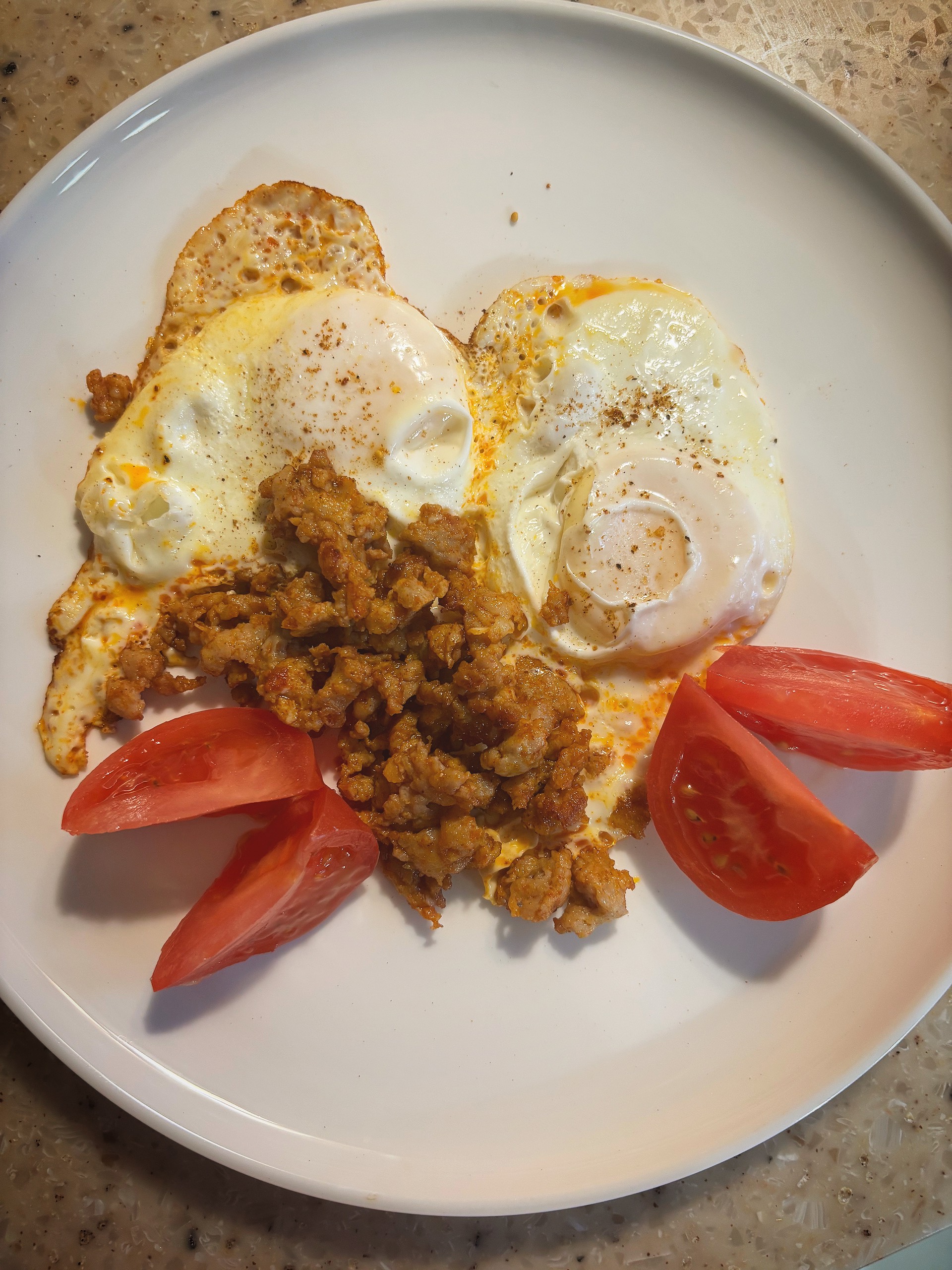 Яичница с фаршем