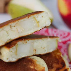 Яблочные кольца в тесте или яблочные оладьи 