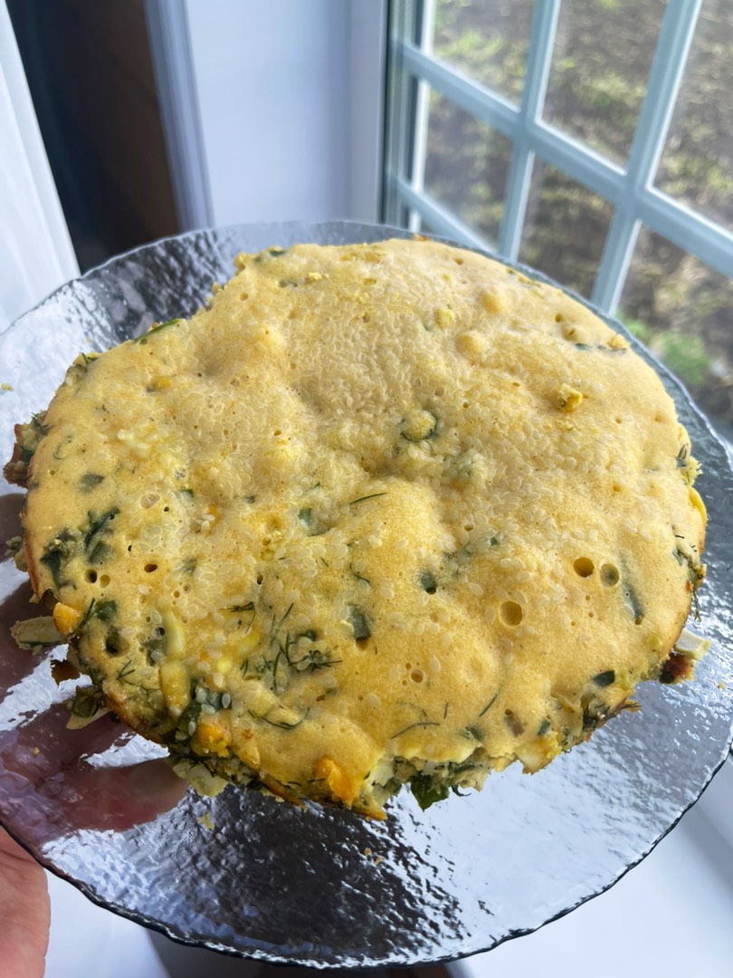 Заливной пирог в мультиварке с яйцом и зеленью