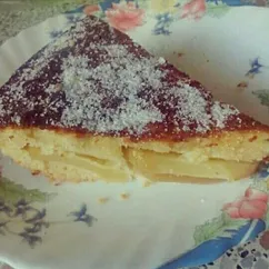 Шарлотка с яблоками
