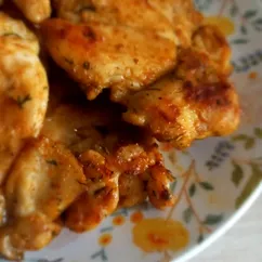 Куриная грудка в специях