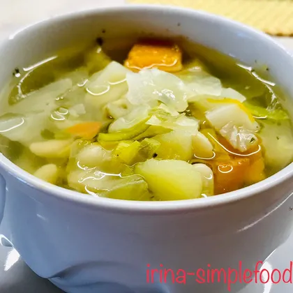Постный овощной суп с фасолью