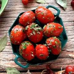 Осенние разносолы - помидоры с чесноком и острым перцем 🍅