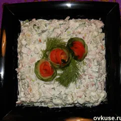 Салат с копченой курицей