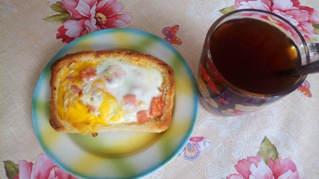 Яичница в хлебушке