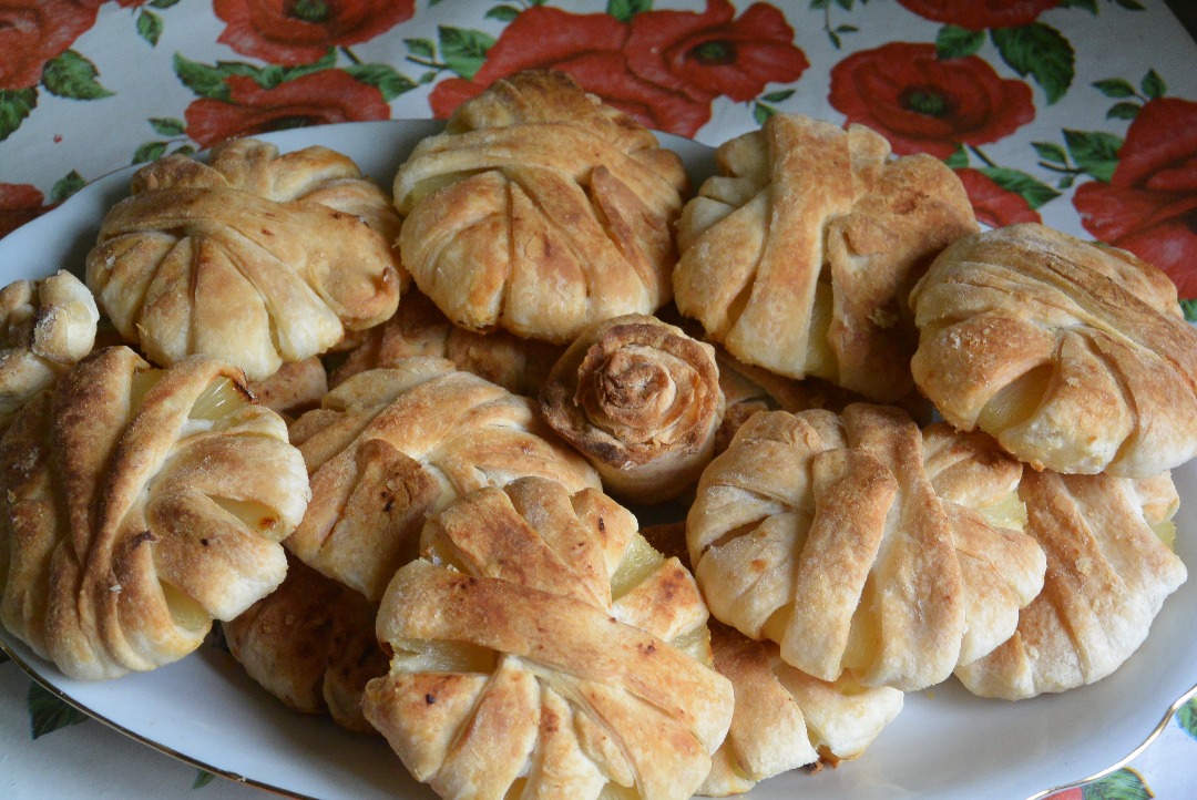 Ананасовые пирожные