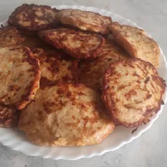 Оладьи из кабачков и курицы