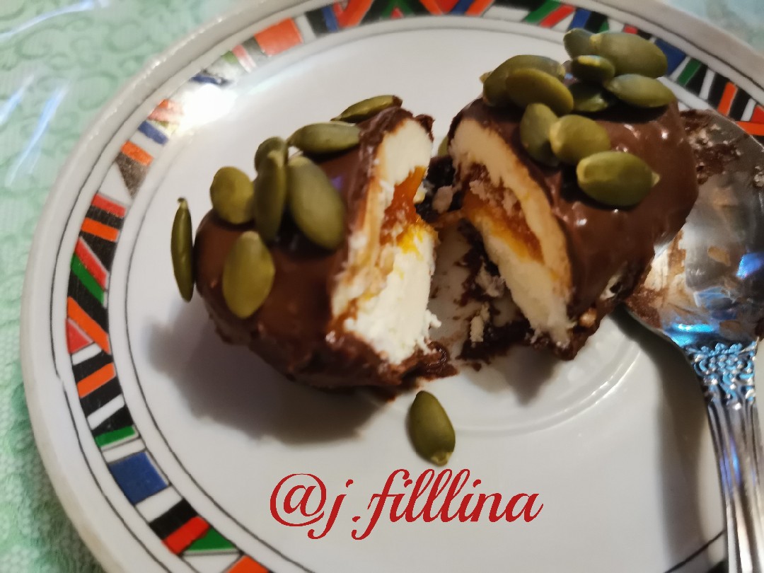 Творожные сырки с абрикосовым джемом