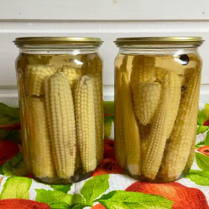 Маринованные початки кукурузы