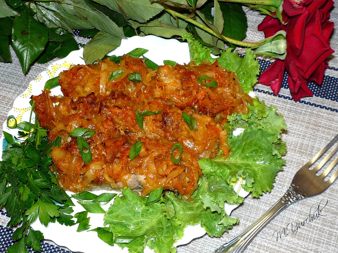 Жареное филе сазана в сухарях — рецепт с фото пошагово