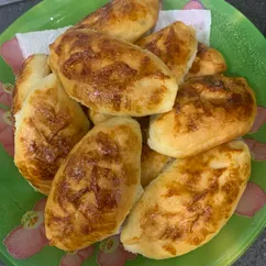 Пирожки печёные с черёмухой 