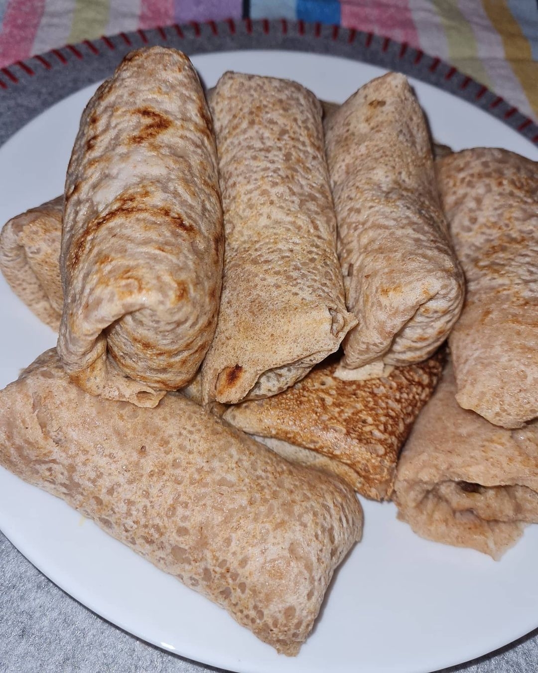 Блинчики на минералке с грибной начинкой