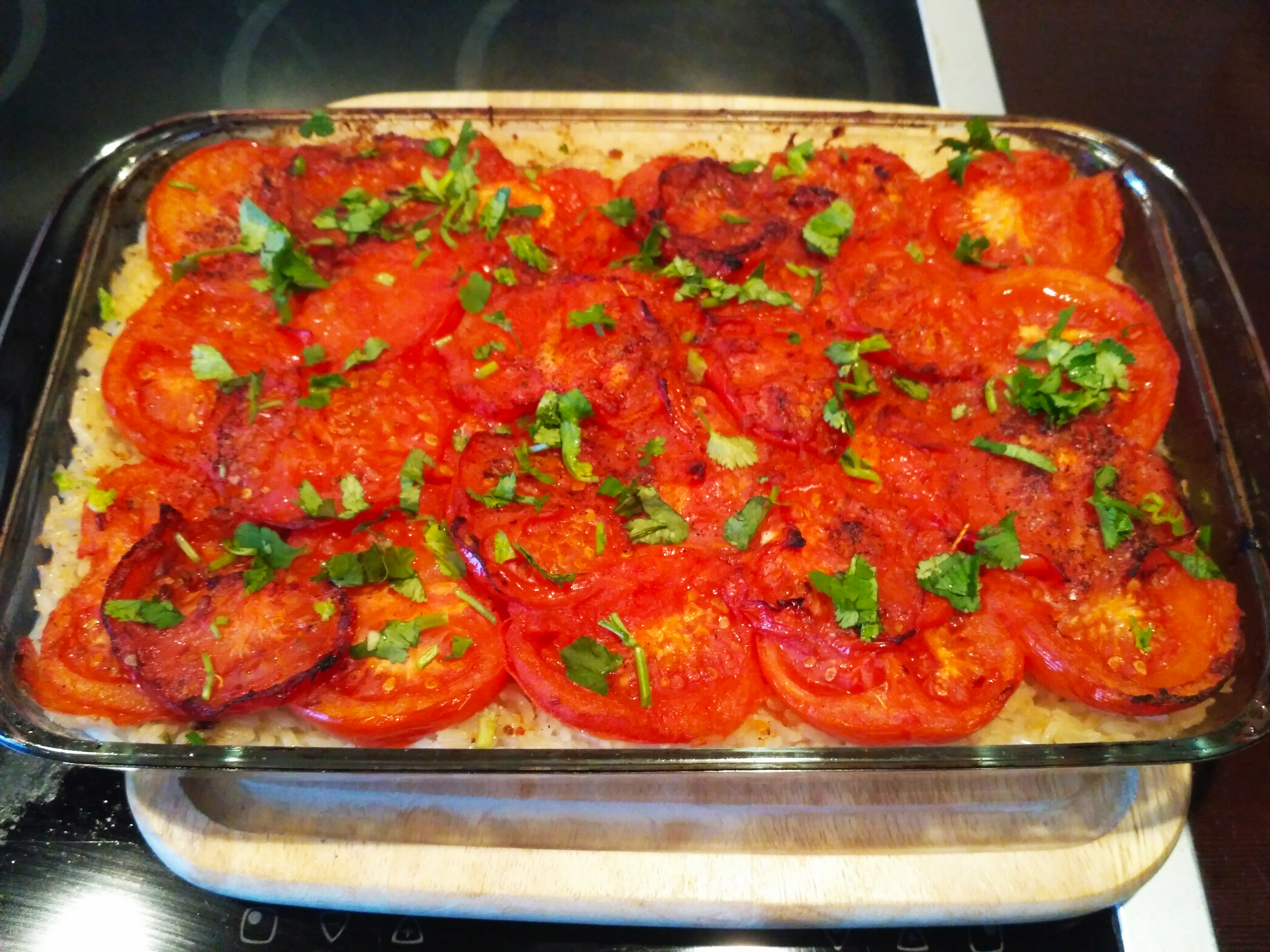 Постный рецепт. Запечные помидоры с рисом и луком
